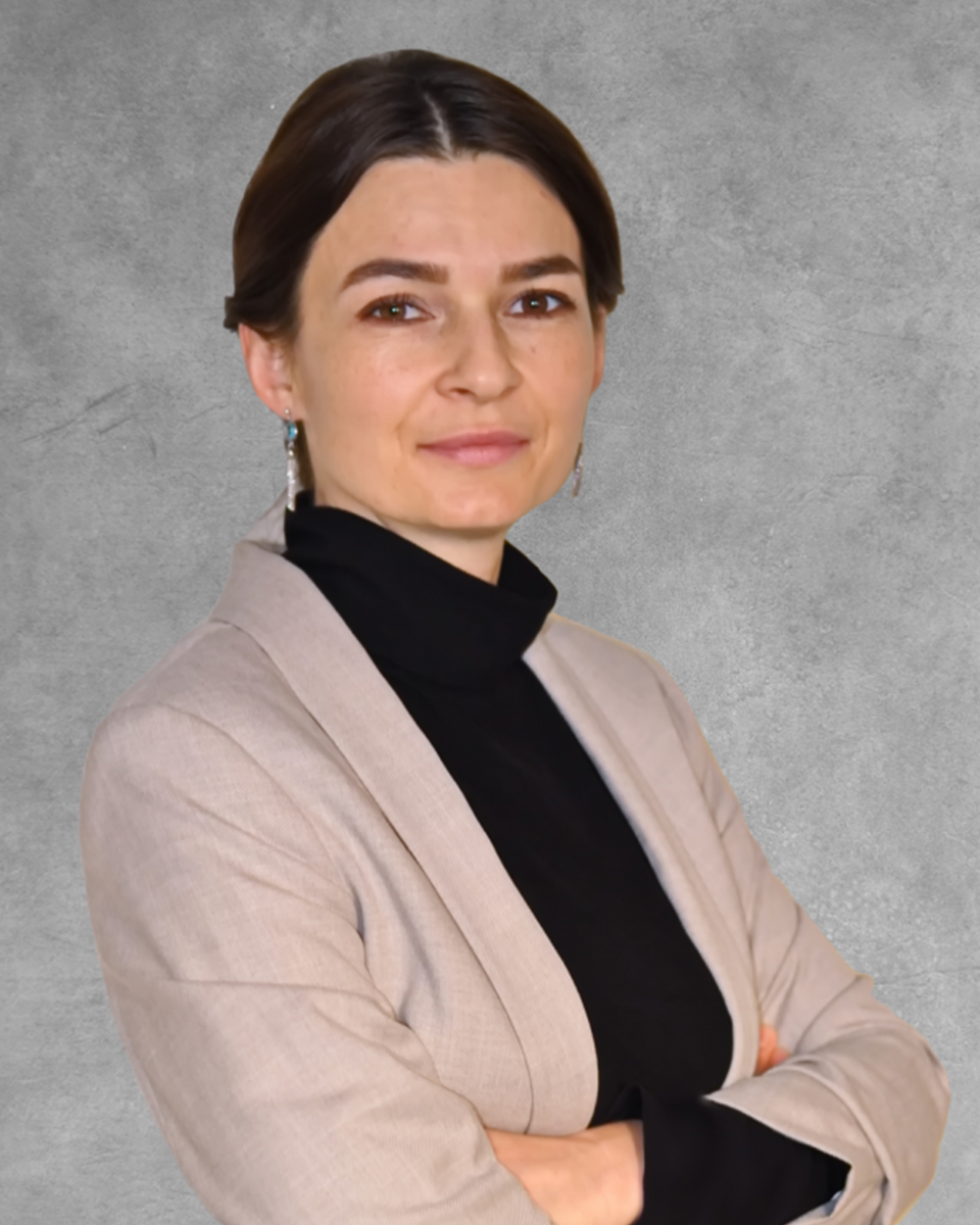 PĂDEANU Oana